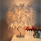 Modern Feathers Lamp